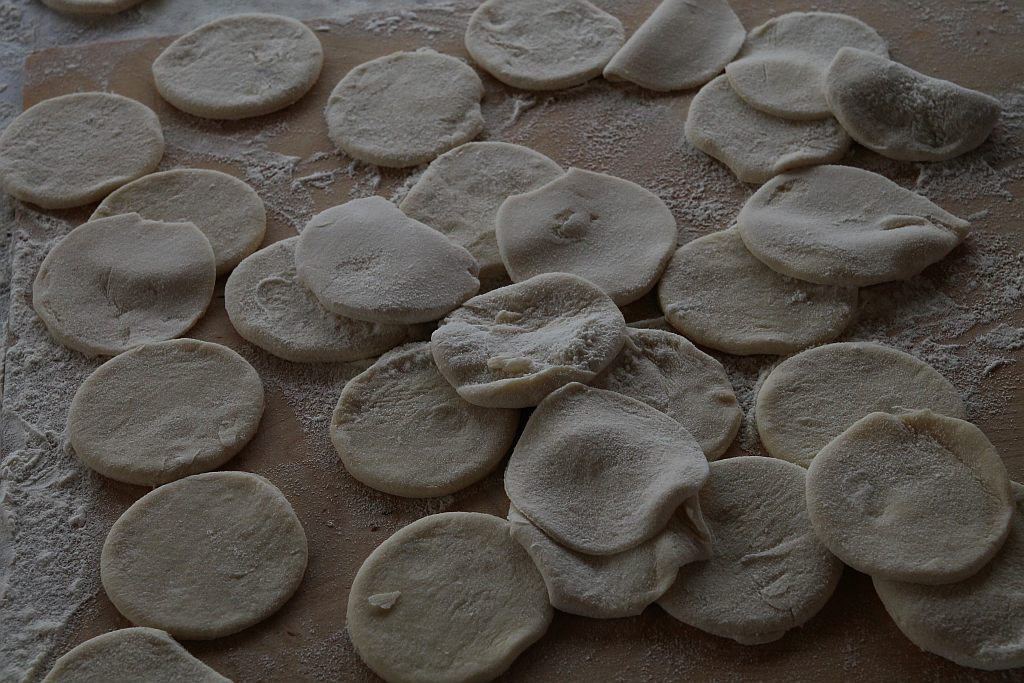 Zakaczawie się bawi i wcina pierogi