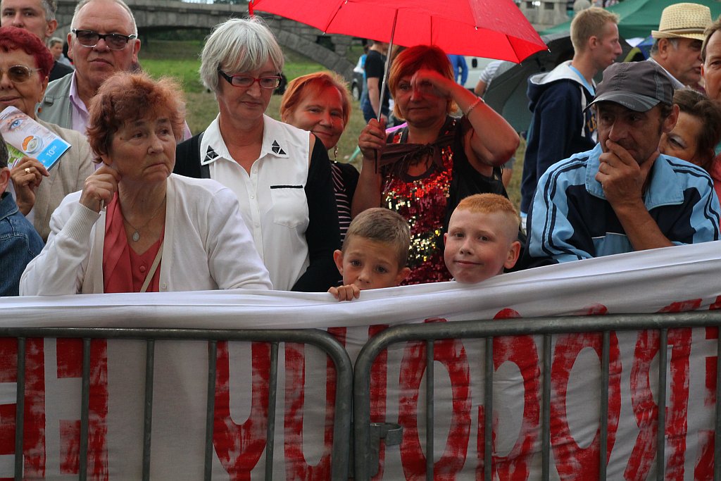 Zakaczawie się bawi i wcina pierogi