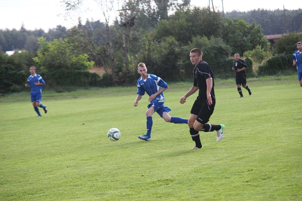 Okręgówka: Czarni - Konfeks 2:1 (2:0)