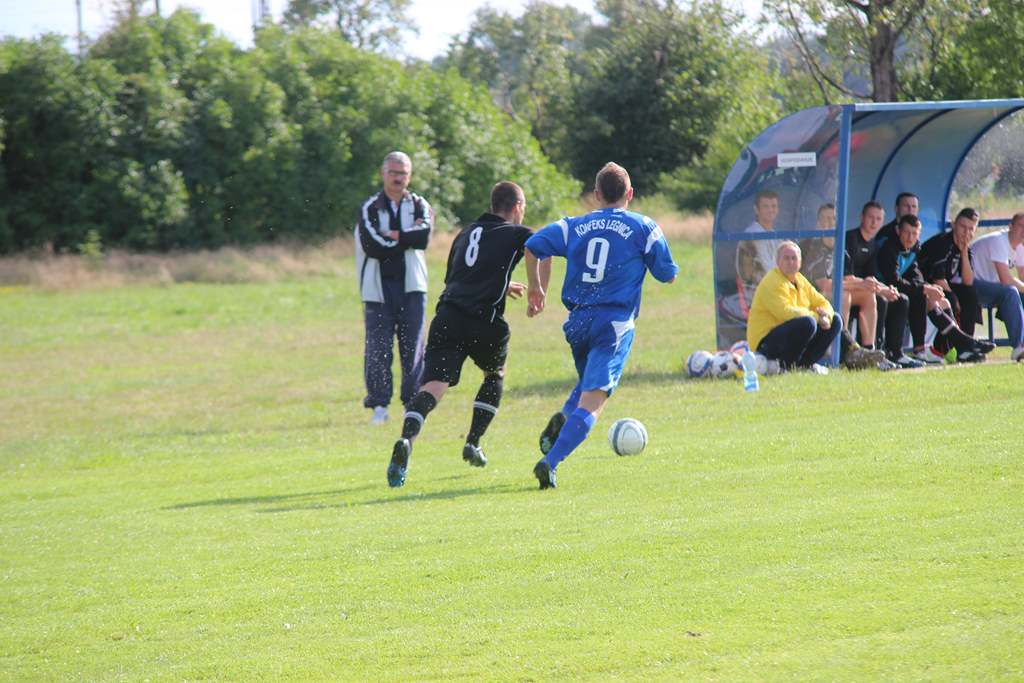 Okręgówka: Czarni - Konfeks 2:1 (2:0)