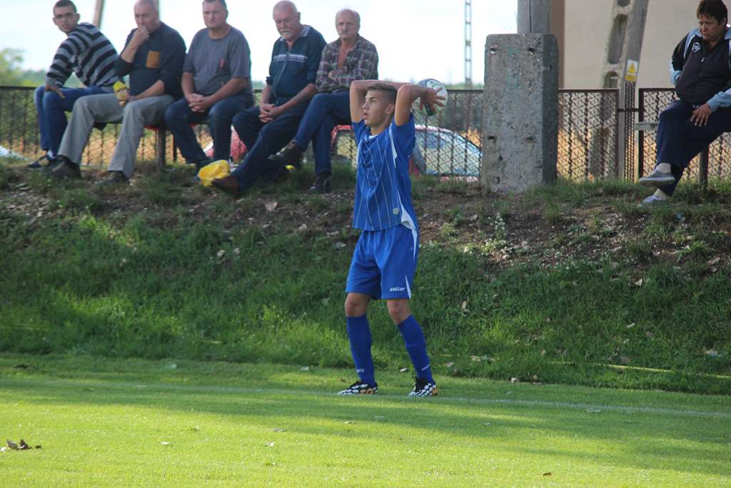 Okręgówka: Czarni - Konfeks 2:1 (2:0)