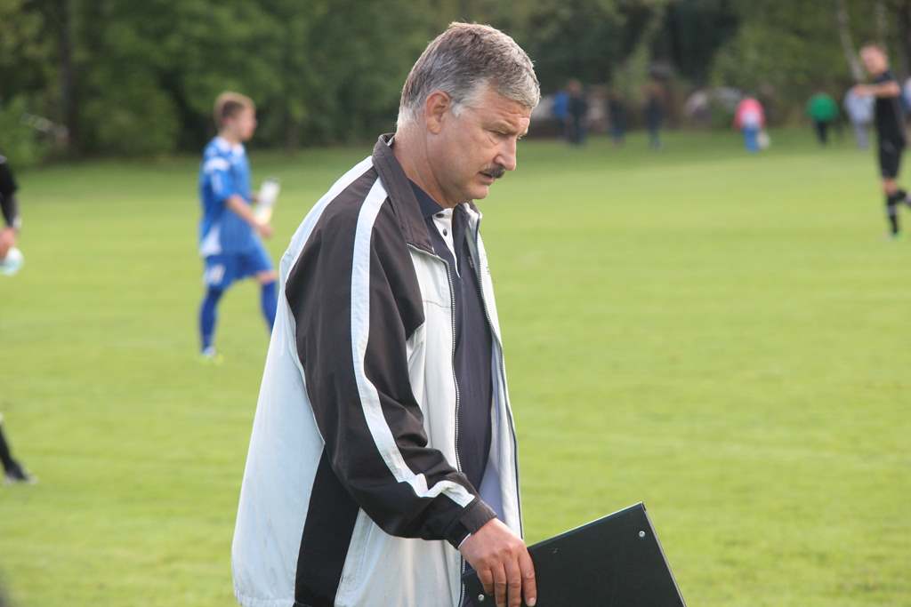 Okręgówka: Czarni - Konfeks 2:1 (2:0)