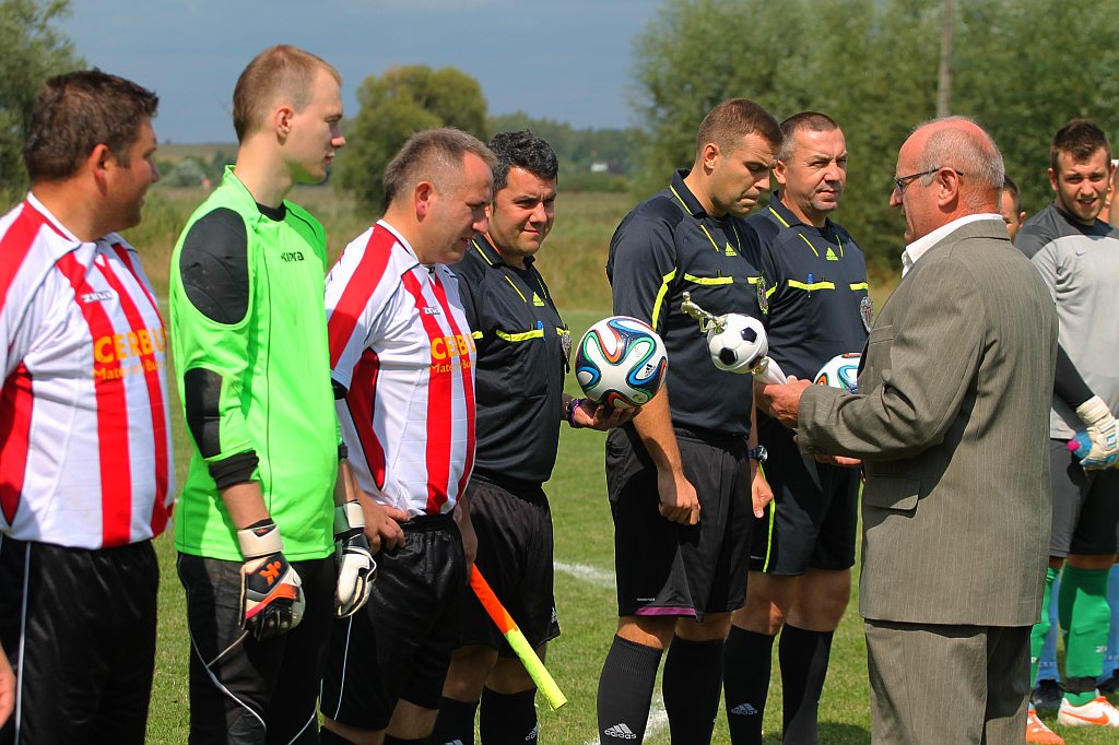 Klasa A: Błękitni - Unia 7:1 (4:0).