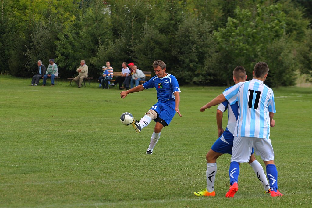 Klasa A: Albatros - Mewa 2:0 (1:0)