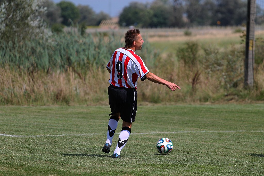 Klasa A: Błękitni - Unia 7:1 (4:0).