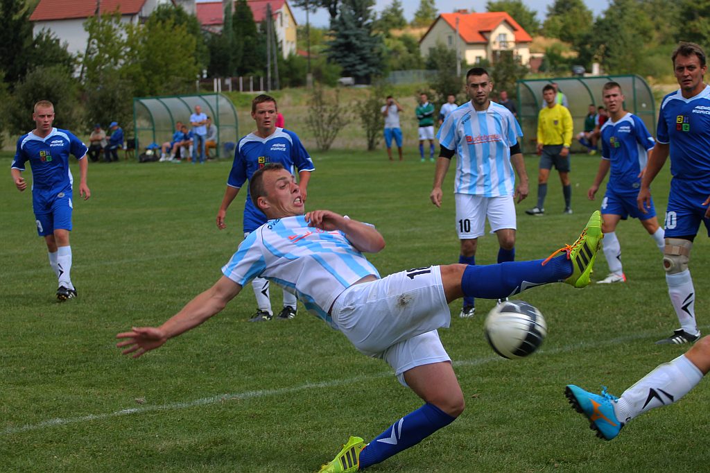 Klasa A: Albatros - Mewa 2:0 (1:0)