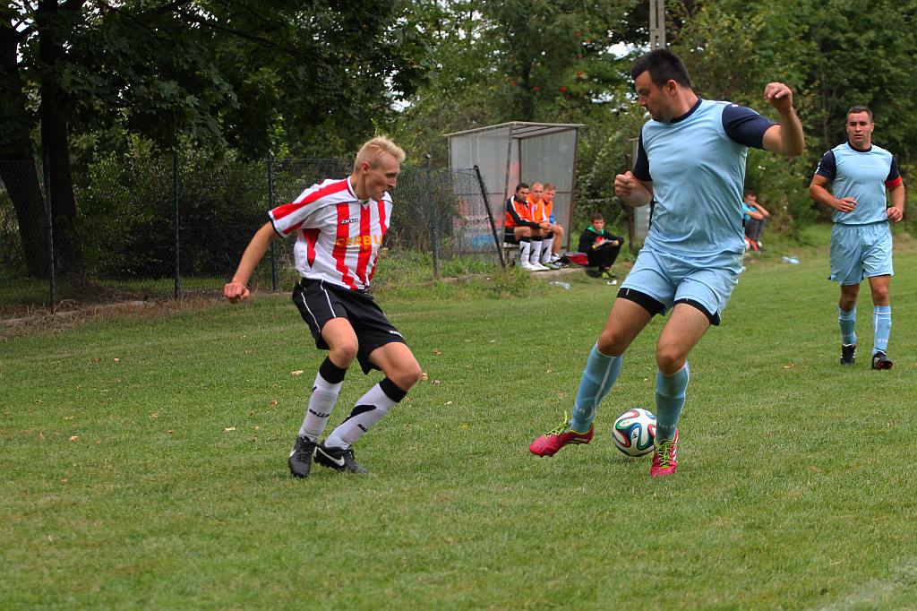 Klasa A: Błękitni - Unia 7:1 (4:0).