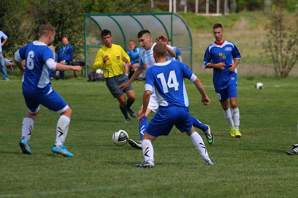 Klasa A: Albatros - Mewa 2:0 (1:0)