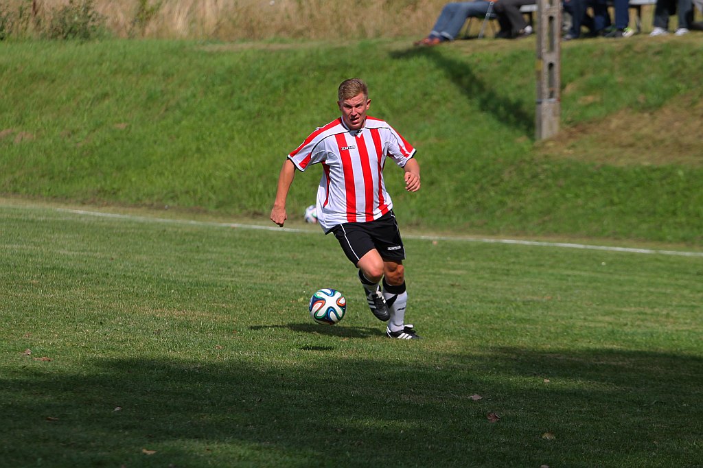 Klasa A: Błękitni - Unia 7:1 (4:0).