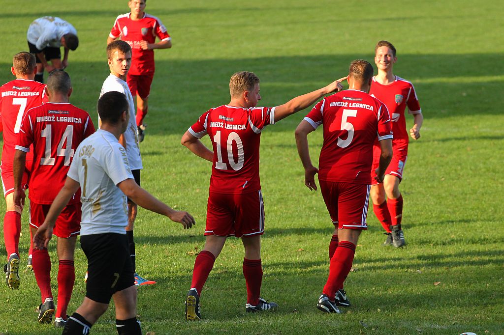 PP: Gwizdek - Iskra 4:2 (1:1)
