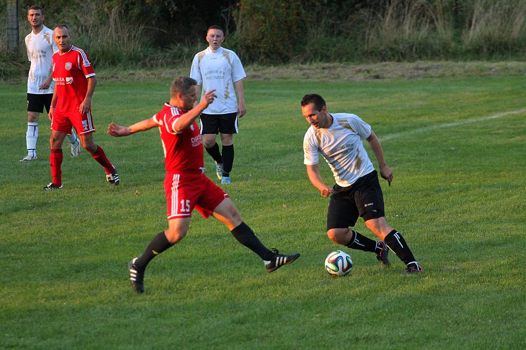 PP: Gwizdek - Iskra 4:2 (1:1)