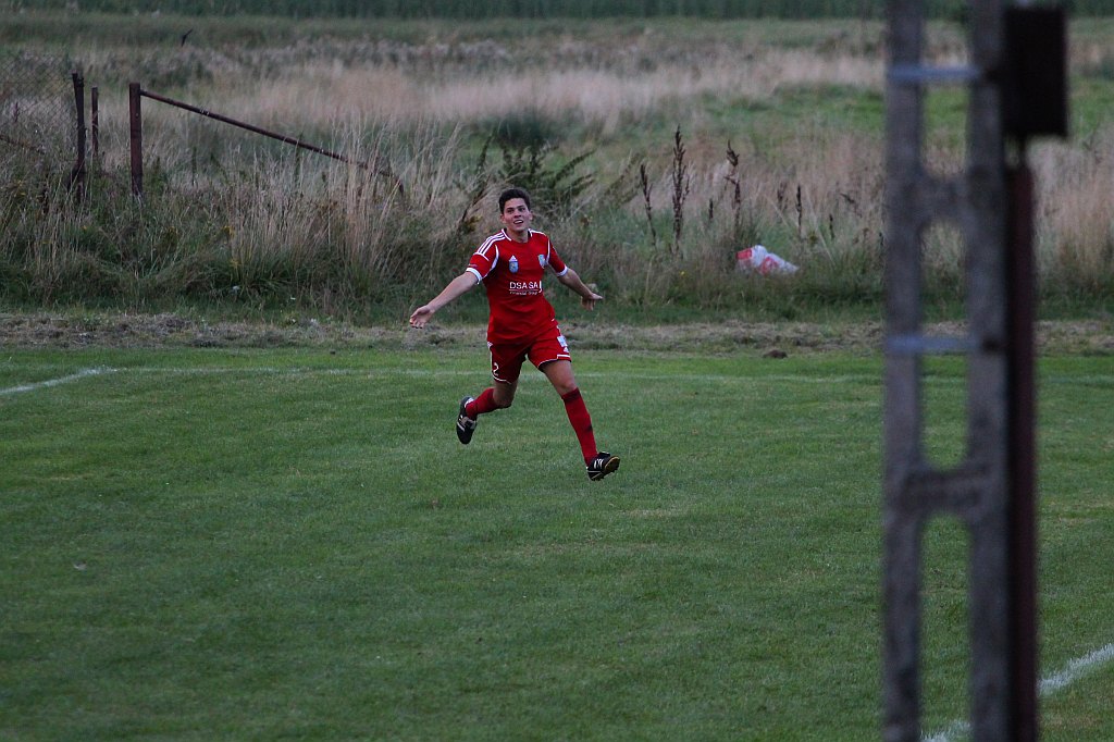 PP: Gwizdek - Iskra 4:2 (1:1)
