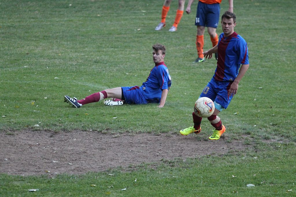 Okręgówka: KS Legnickie Pole - Iskra 2:5