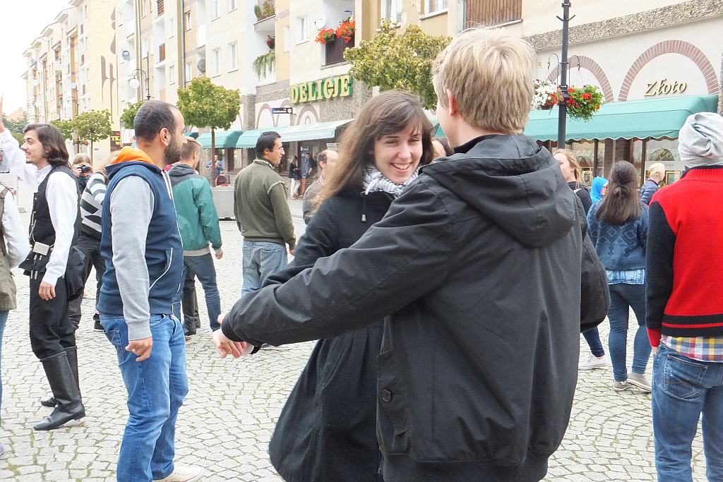 Taneczny flashmob w sercu Legnicy