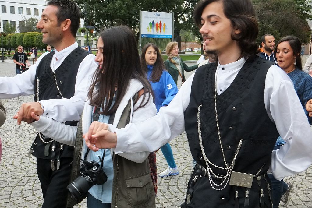 Taneczny flashmob w sercu Legnicy