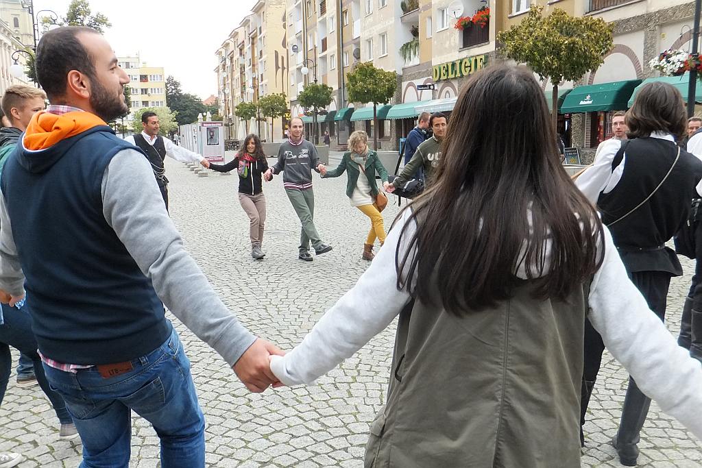Taneczny flashmob w sercu Legnicy