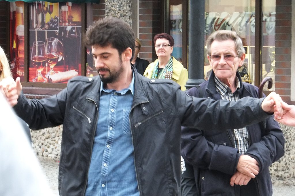 Taneczny flashmob w sercu Legnicy