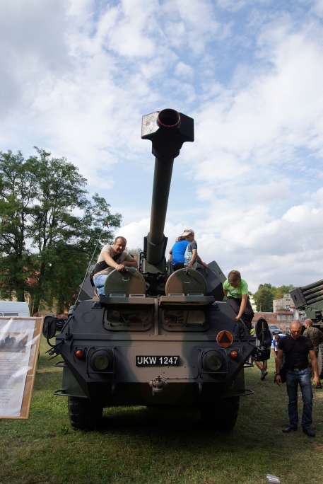 Wrogie wojska pod klasztorem w Lubiążu