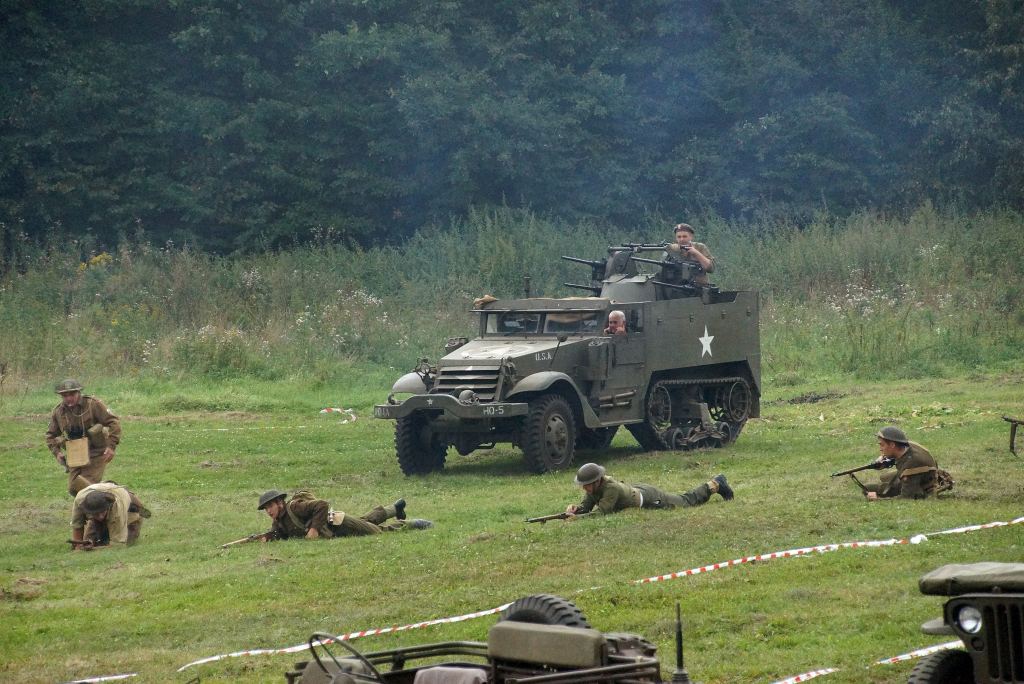 Wrogie wojska pod klasztorem w Lubiążu