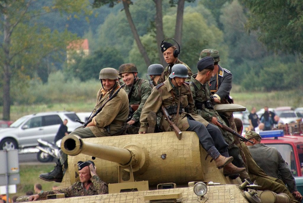 Wrogie wojska pod klasztorem w Lubiążu