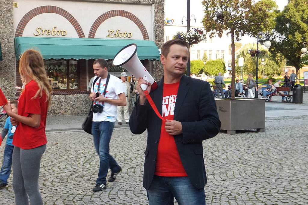 Szukali wolontariuszy w rytmie tańca