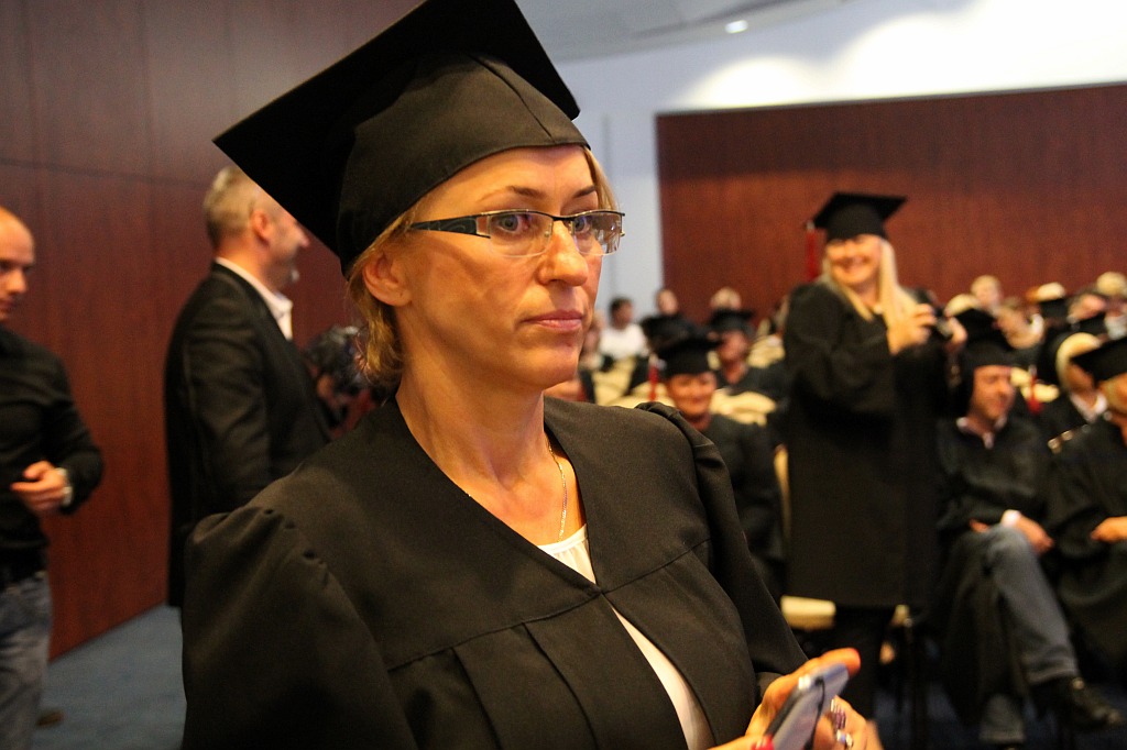 Absolwenci WSM odebrali swoje dyplomy