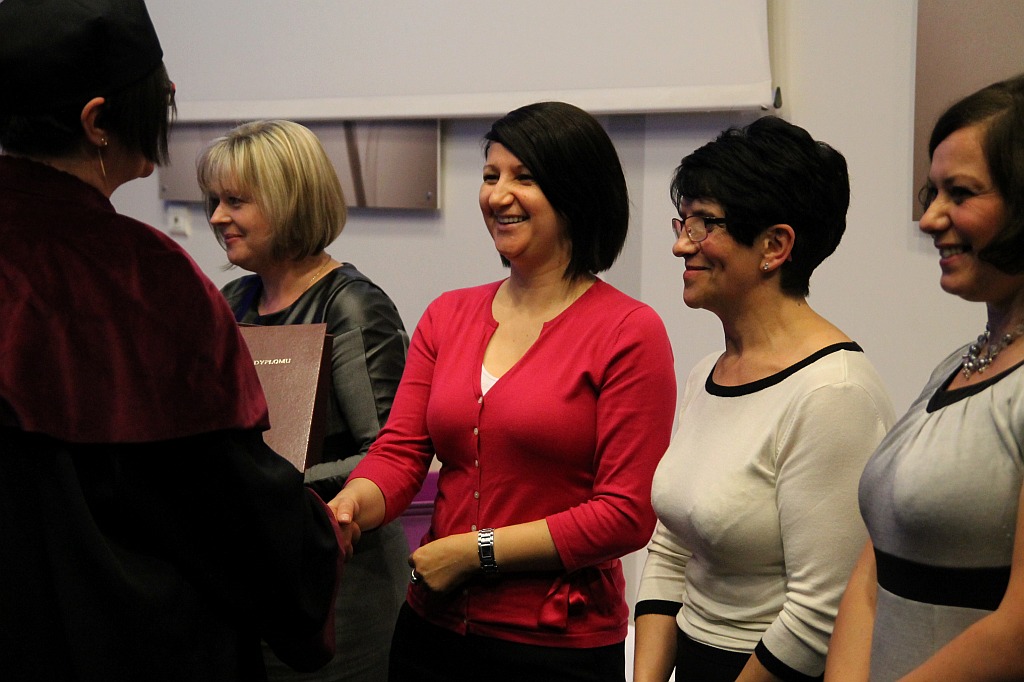 Absolwenci WSM odebrali swoje dyplomy