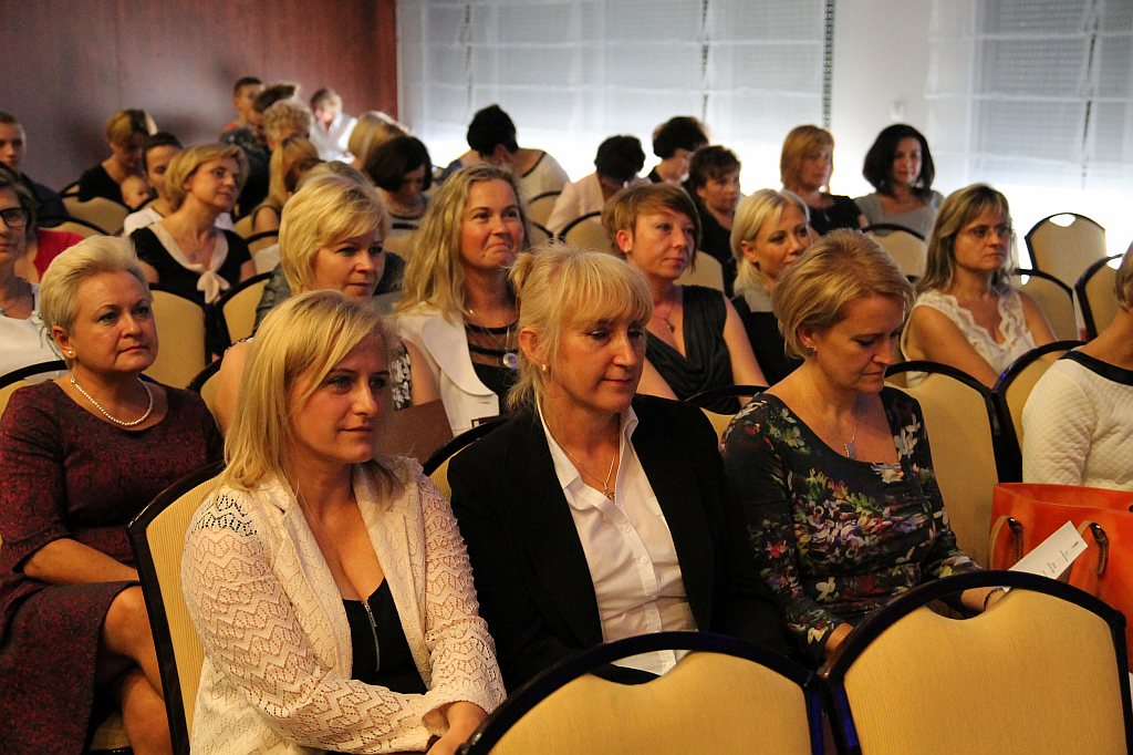 Absolwenci WSM odebrali swoje dyplomy