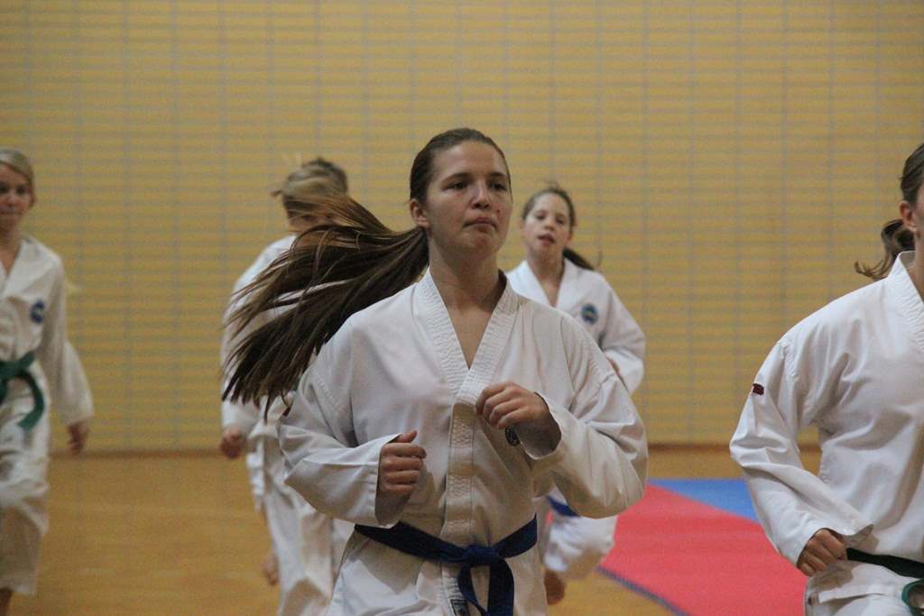 Taekwondocy LKT Legnica szlifują formę
