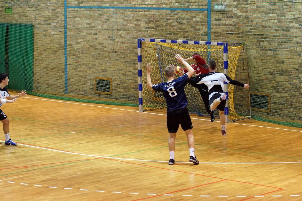Mocne otwarcie sezonu juniorów Siódemki