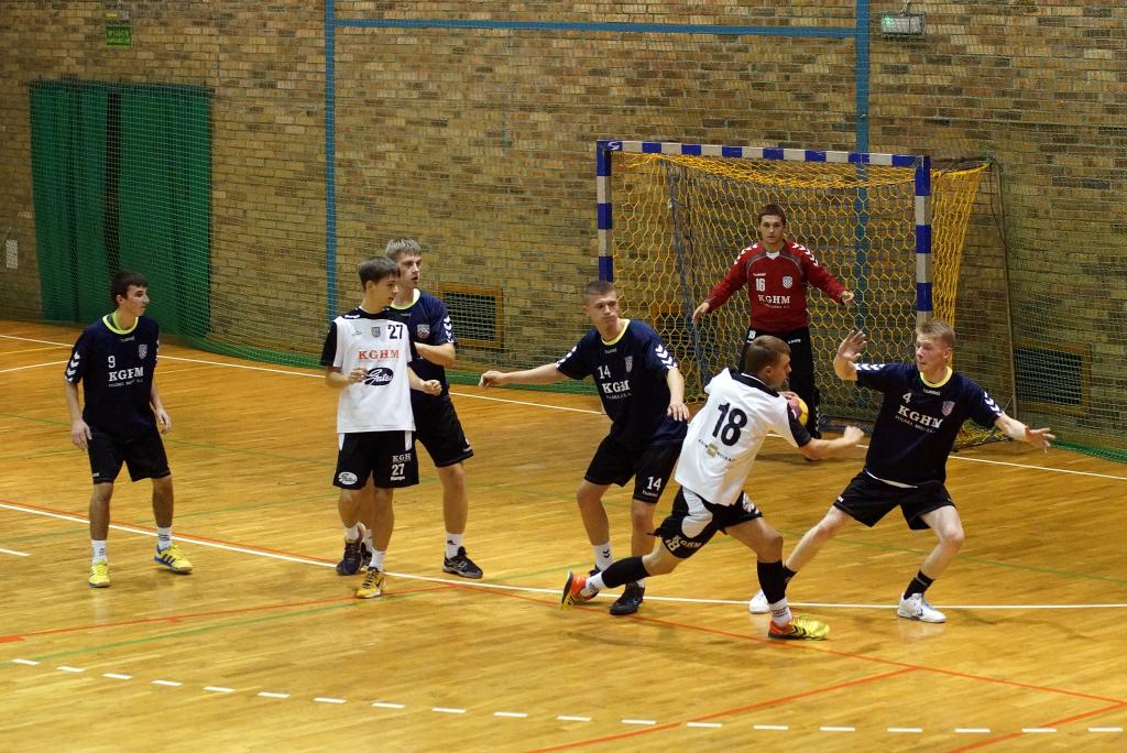 Mocne otwarcie sezonu juniorów Siódemki