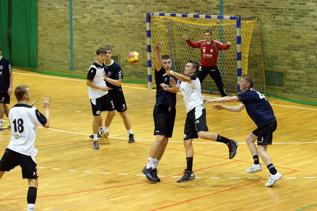 Mocne otwarcie sezonu juniorów Siódemki