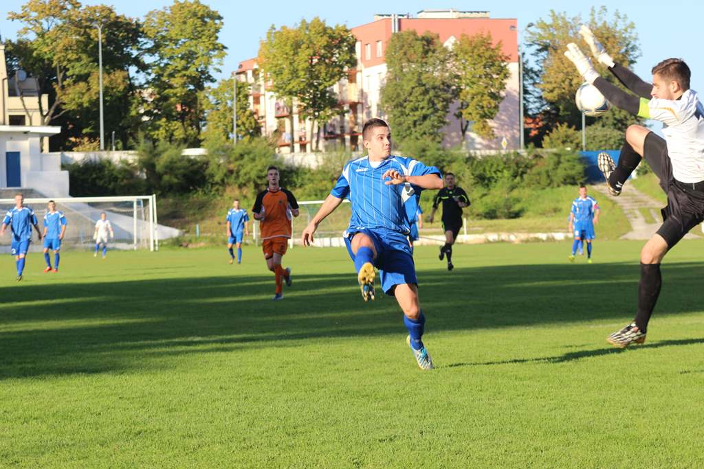 Okręgówka: Konfeks - Chrobry II 1:0 (1:0)