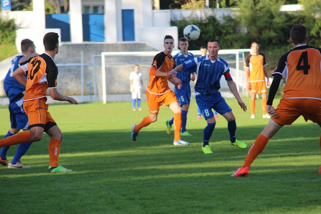 Okręgówka: Konfeks - Chrobry II 1:0 (1:0)