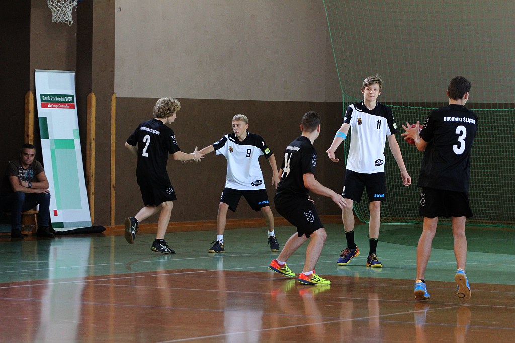 Zwycięstwo juniorów młodszych Siódemki
