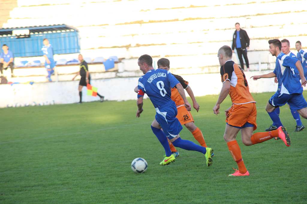 Okręgówka: Konfeks - Chrobry II 1:0 (1:0)