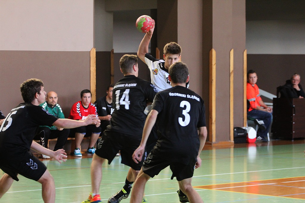 Zwycięstwo juniorów młodszych Siódemki

