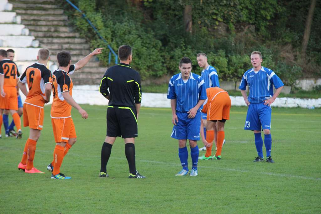 Okręgówka: Konfeks - Chrobry II 1:0 (1:0)