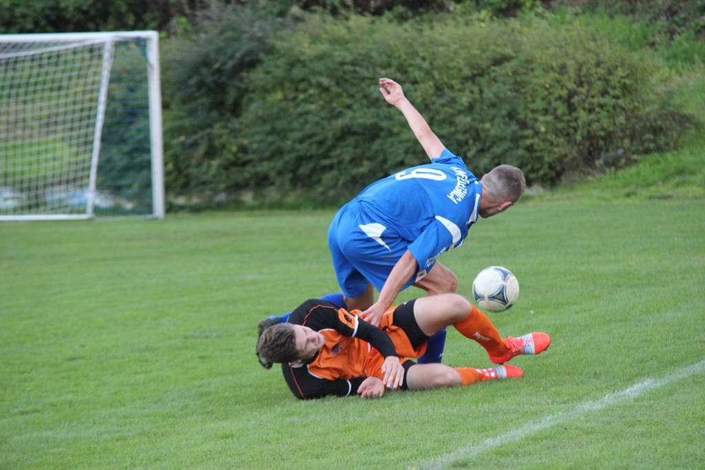 Okręgówka: Konfeks - Chrobry II 1:0 (1:0)