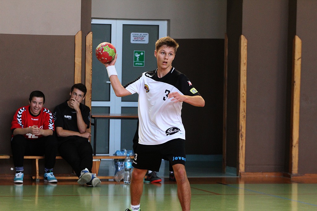 Zwycięstwo juniorów młodszych Siódemki
