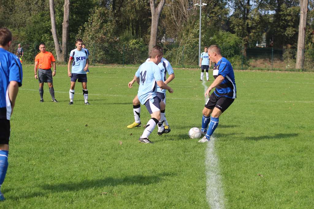 Klasa A: Górnik - Błękitni 3:8 (0:2)