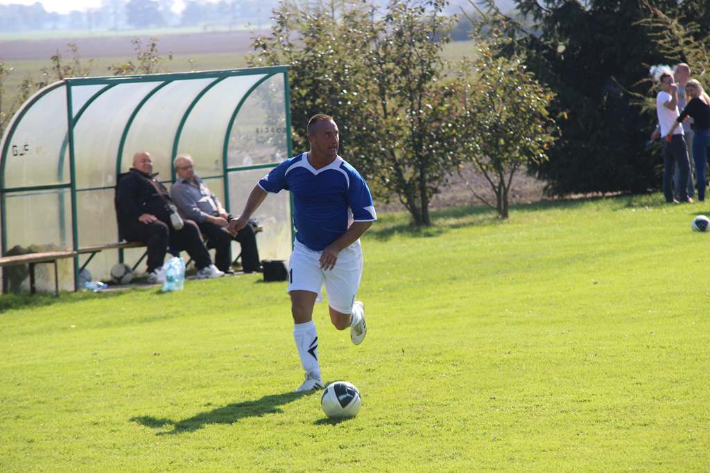 Klasa A: Albatros - Unia 3:0 (1:0)