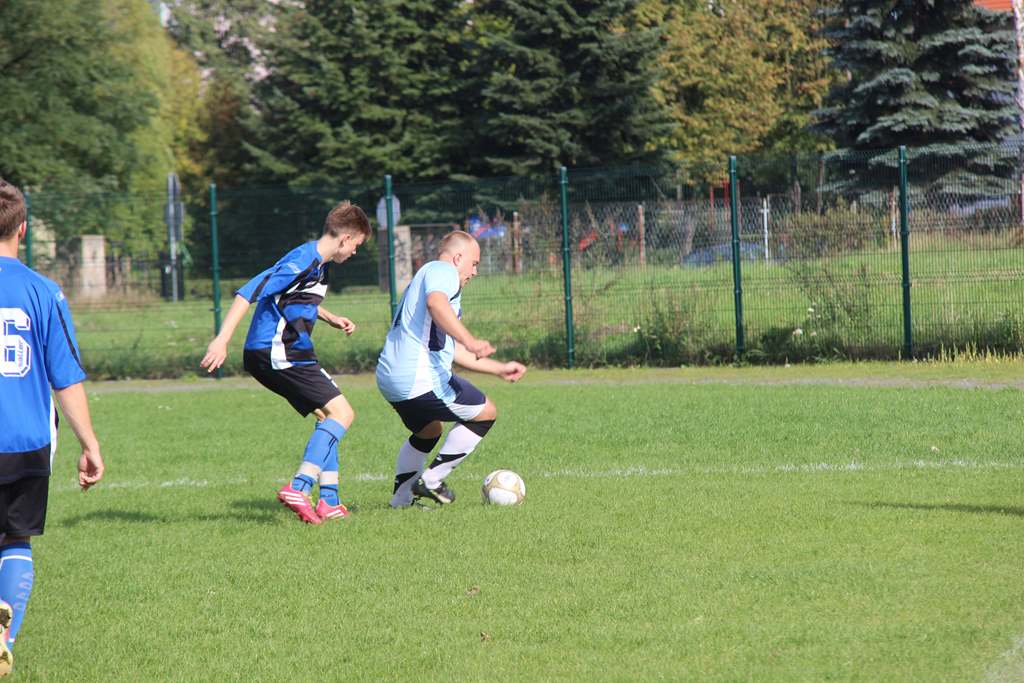 Klasa A: Górnik - Błękitni 3:8 (0:2)