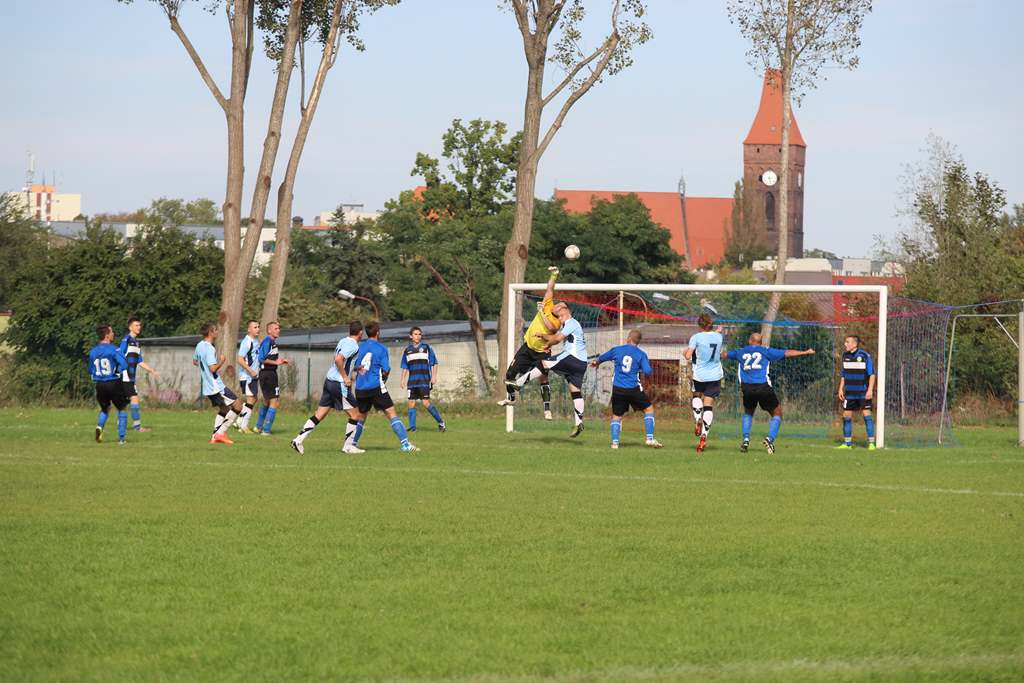 Klasa A: Górnik - Błękitni 3:8 (0:2)