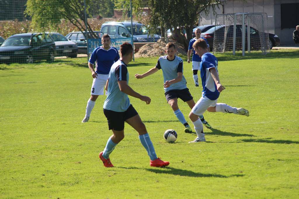 Klasa A: Albatros - Unia 3:0 (1:0)