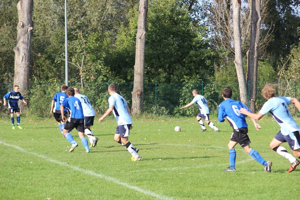 Klasa A: Górnik - Błękitni 3:8 (0:2)