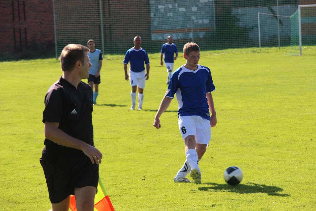 Klasa A: Albatros - Unia 3:0 (1:0)