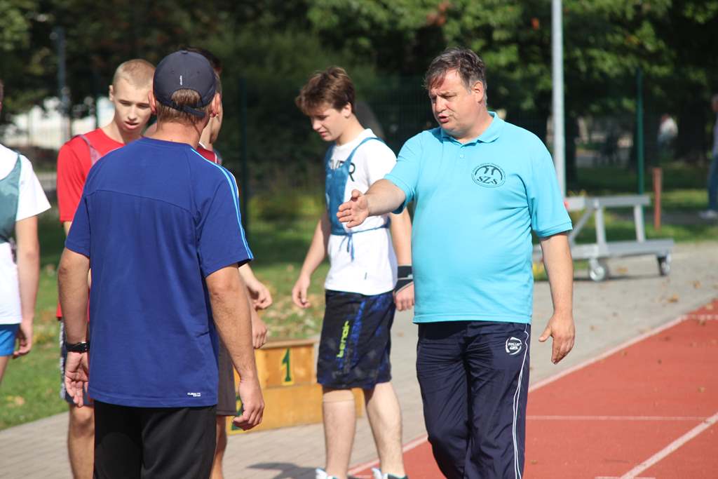 Biegi przełajowe w legnickim parku