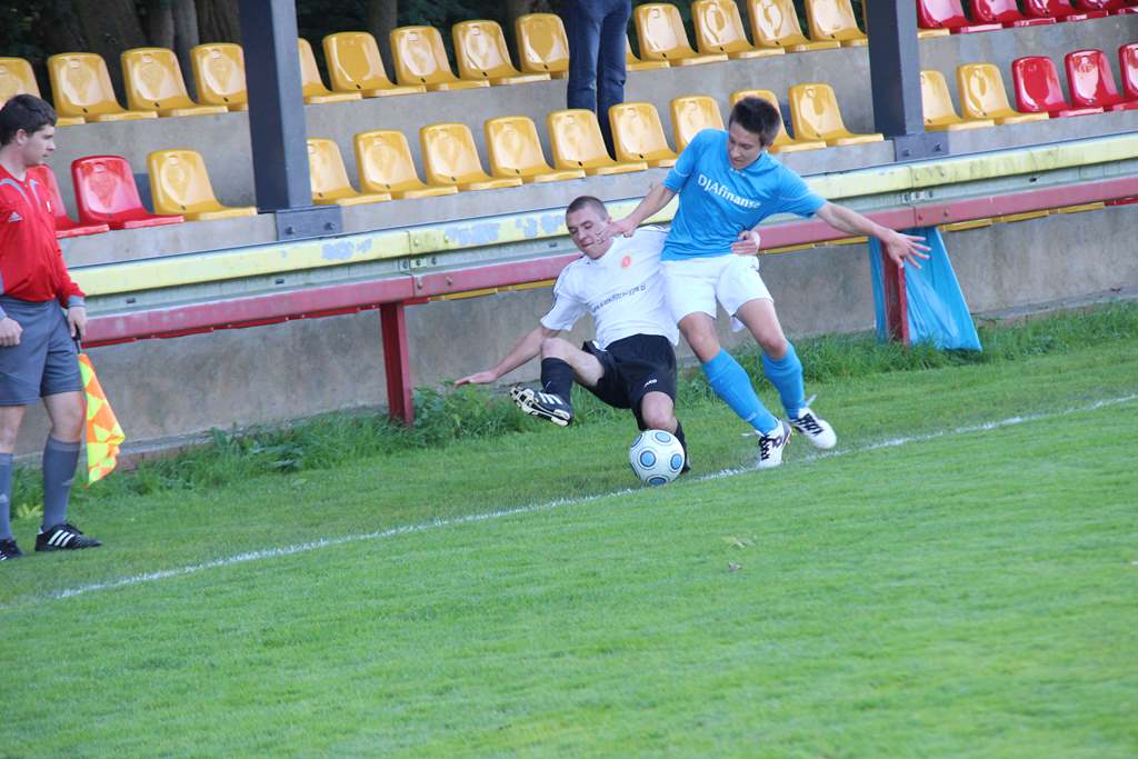 Okręgówka: Iskra - Kuźnia 1:3 (0:1)