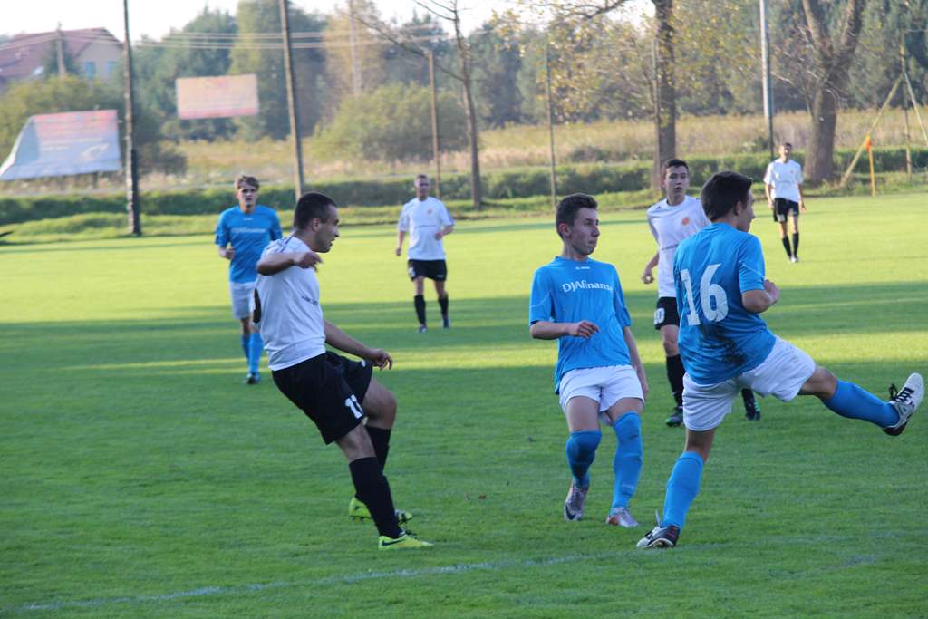 Okręgówka: Iskra - Kuźnia 1:3 (0:1)